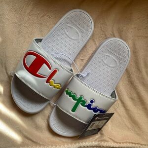 Womens Champion slides